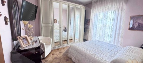 3 rooms Apartment in Noicattaro, Italy No. 20231 9