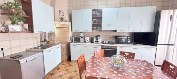 3 rooms Apartment in Noicattaro, Italy No. 20231 3