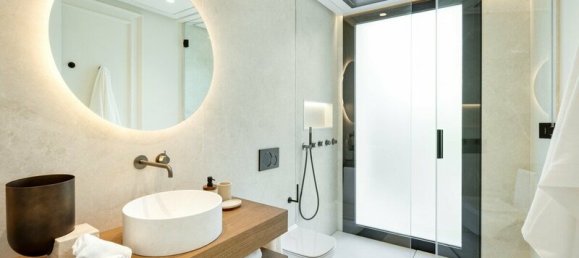 Вилла с 6 спальнями в Марбелья, Испания № 130978 32