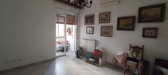 6 bedrooms Apartment in Livorno, Italy No. 317904 2