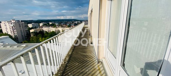 Квартира с 3 спальнями в Компьень, Франция № 258544 7