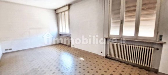 1425m² Office in Castel Bolognese, Italy No. 317475 6