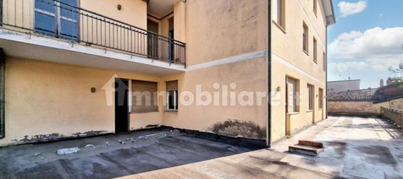 1425m² Office in Castel Bolognese, Italy No. 317475 16