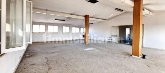 1425m² Office in Castel Bolognese, Italy No. 317475 12