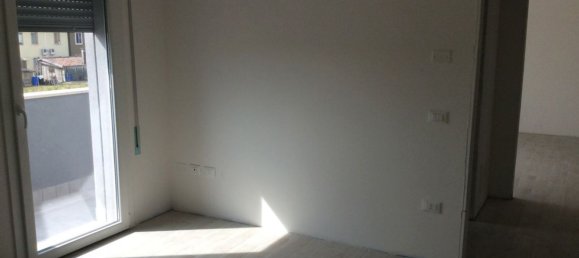 3-Zimmer Wohnung in Gavello, Italy, Nr. 225418 9