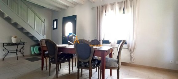 4 bedrooms House in Orleans, France No. 221079 7