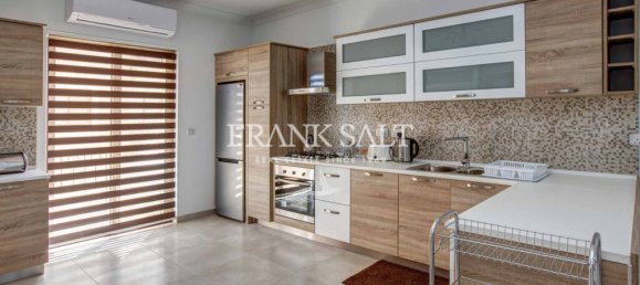 Квартира с 2 спальнями в Айнсилем, Мальта № 5573 4