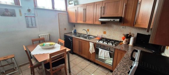 4 chambres Appartement à Chieti, Italy No. 310880 9