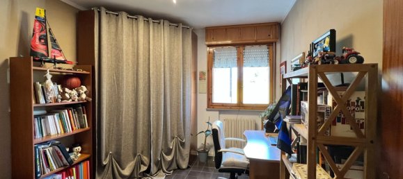 6 rooms Apartment in Argenta, Italy No. 290066 25
