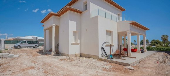 4 bedrooms House in Alicante, Spain No. 67178 9