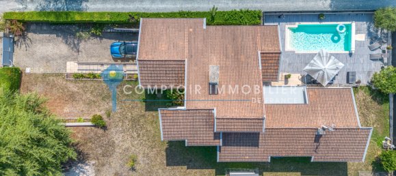 4 bedrooms House in Isere, France No. 326073 17