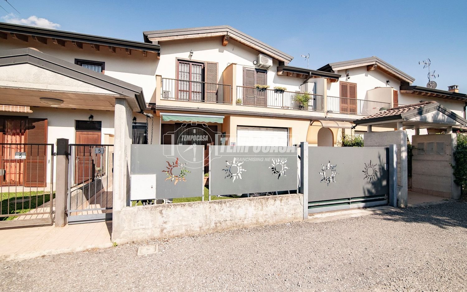 3-salle Maison à Pozzo d'Adda, Italy No. 273859