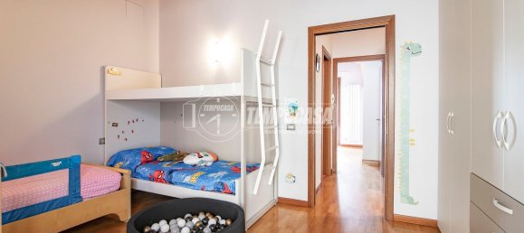 3-salle Maison à Pozzo d'Adda, Italy No. 273859 23