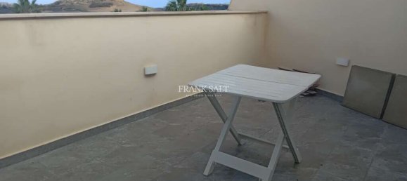 2 غرف نوم شقة في Xewkija, Malta رقم 6125 5