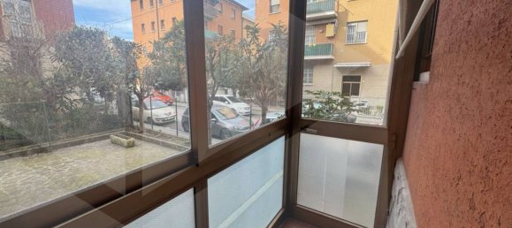 4 rooms Apartment in Bologna, Italy No. 27125 4