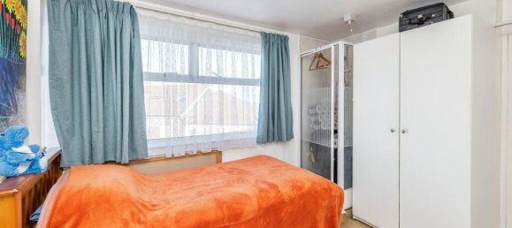 3 bedrooms House in Bushey, United Kingdom No. 6207 6