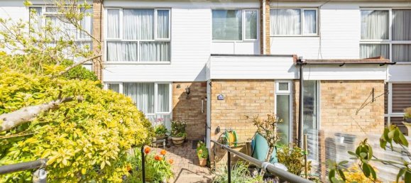 3 bedrooms House in Bushey, United Kingdom No. 6207 12