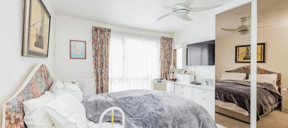 3 bedrooms House in Bushey, United Kingdom No. 6207 5