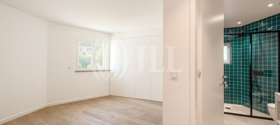 4 bedrooms House in Cascais, Portugal No. 104757 12