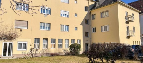 3 rooms Apartment in Wiener Neustadt, Austria No. 17758 2