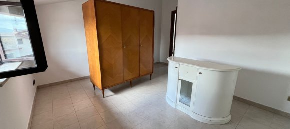 2 chambres Appartement à Fiano Romano, Italy No. 46222 15