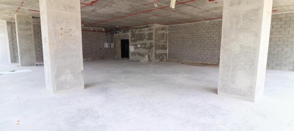920m² Office in Business Bay, UAE No. 6963 9