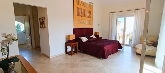 Villa de 3 dormitorios en Cádiz, Spain No. 133603 5