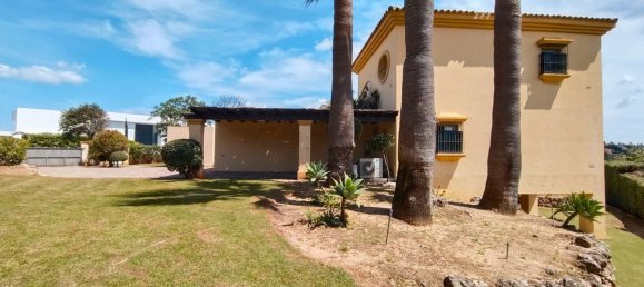 Villa de 3 dormitorios en Cádiz, Spain No. 133603 19