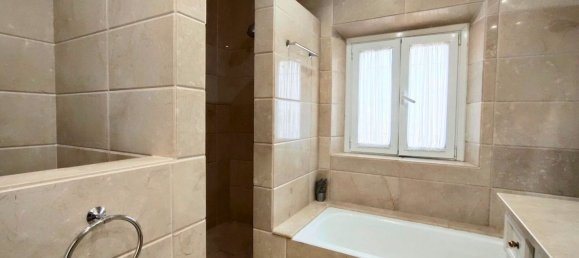 Villa de 3 dormitorios en Cádiz, Spain No. 133603 8