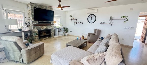 5 bedrooms Villa in San Miguel de Salinas, Spain No. 176560 7