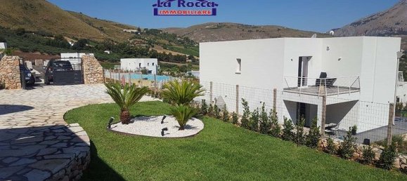 4غرفة فيلا في Castellammare del Golfo, Italy رقم 258711 11