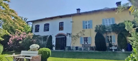 7 bedrooms House in Clavesana, Italy No. 344148 18