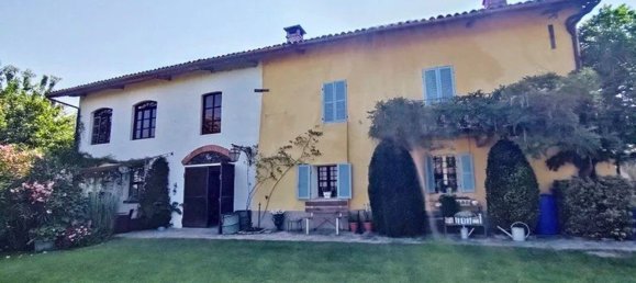 7 bedrooms House in Clavesana, Italy No. 344148 22