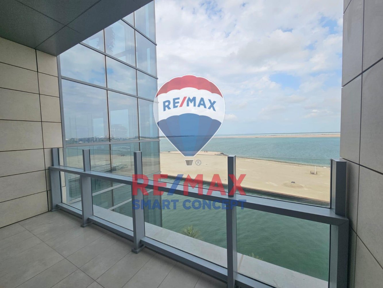 3 bedrooms Apartment in Al Raha Beach, UAE No. 36747