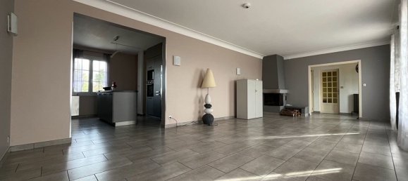 7 bedrooms House in Girolles, France No. 63925 2