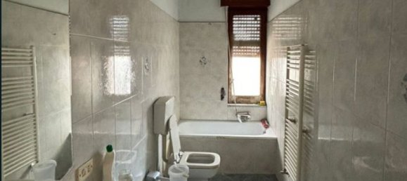 6-Zimmer Wohnung in Poggiomarino, Italy, Nr. 183899 5