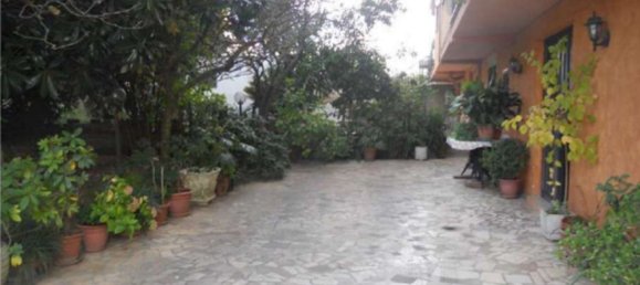 5 rooms Apartment in Lariano, Italy No. 190869 10