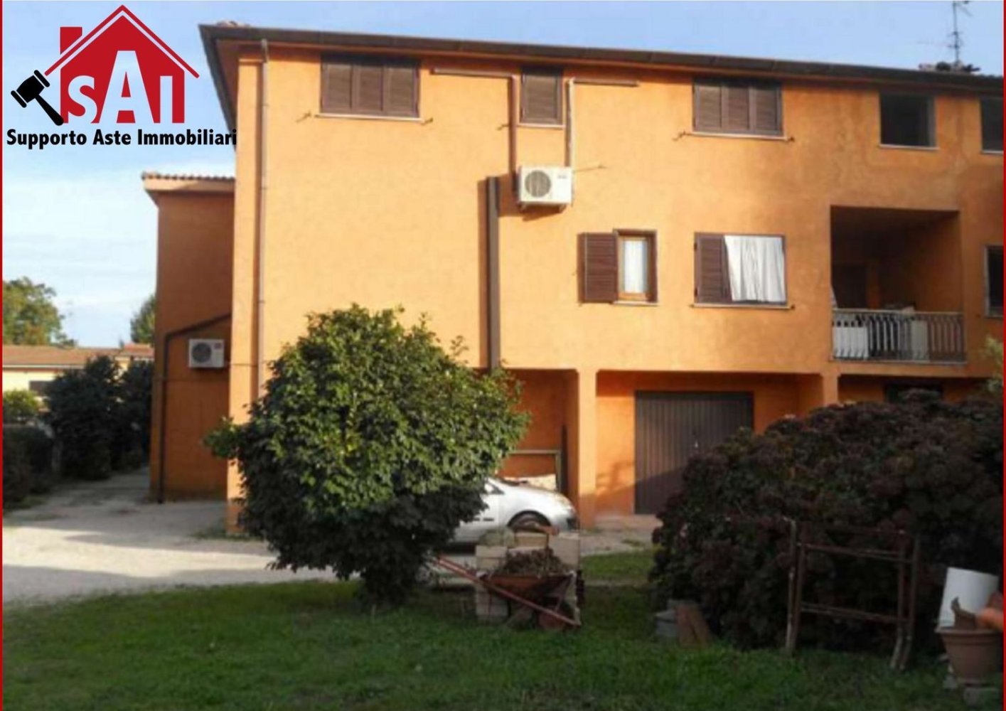 5 rooms Apartment in Lariano, Italy No. 190869
