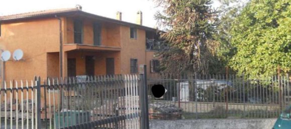 5 rooms Apartment in Lariano, Italy No. 190869 5