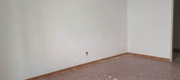 6 rooms House in Chiaramonte Gulfi, Italy No. 251306 3