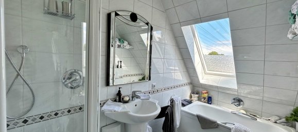 3 rooms Duplex in Eimsbuttel, Germany No. 82462 11