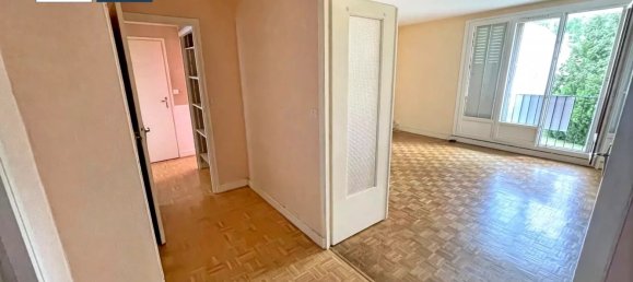 2 bedrooms Apartment in Soissons, France No. 65920 12