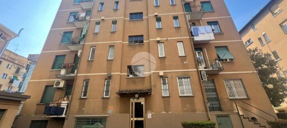 3 bedrooms Apartment in Milan, Italy No. 357955 42