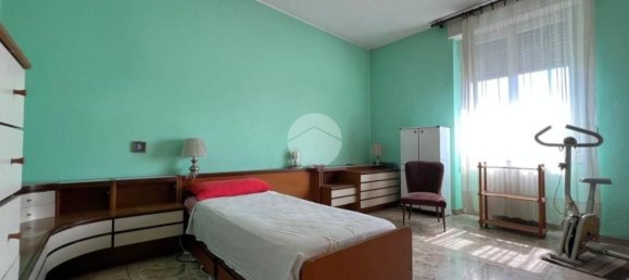 3 bedrooms Apartment in Milan, Italy No. 357955 10