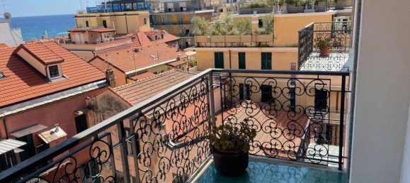 3 bedrooms Apartment in Alassio, Italy No. 314849 4