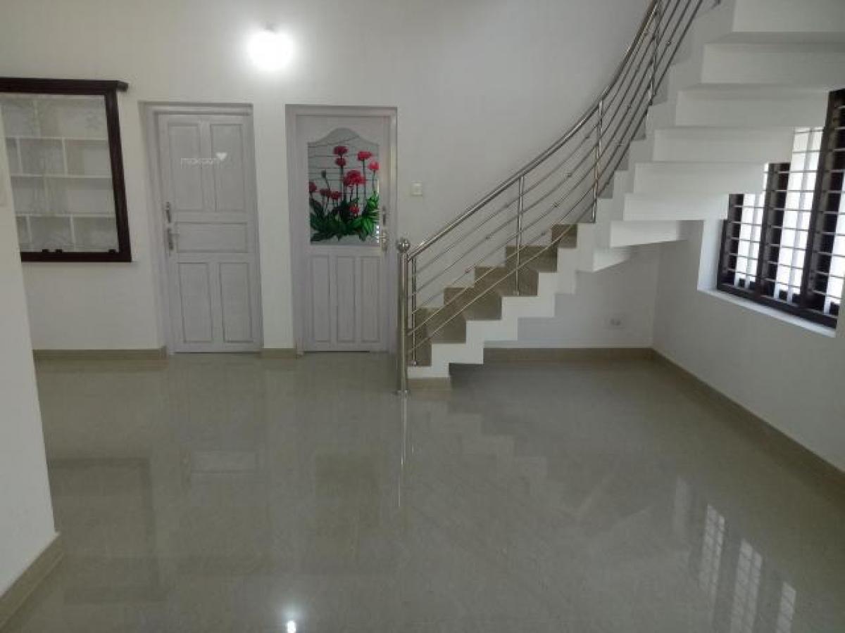 Дом с 3 спальнями в Палгхат, Индия № 52407