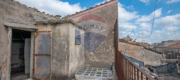 Casa de 6 habitaciónes en Ragusa, Italy No. 236321 28