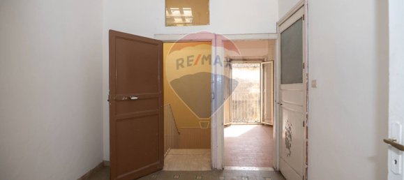 Casa de 6 habitaciónes en Ragusa, Italy No. 236321 20