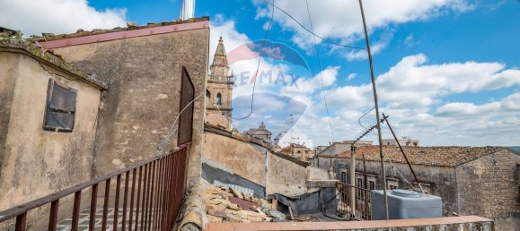 Casa de 6 habitaciónes en Ragusa, Italy No. 236321 29