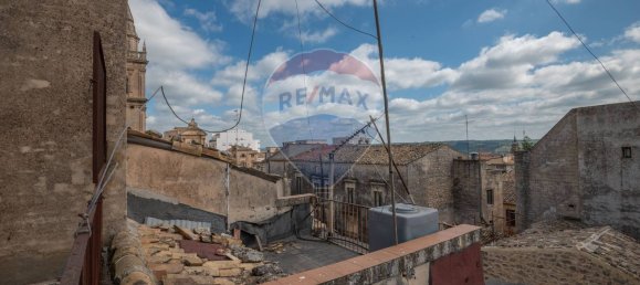 Casa de 6 habitaciónes en Ragusa, Italy No. 236321 31